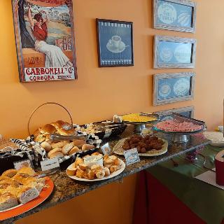 La Brise Hotel