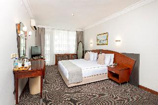 Kaya Hotel