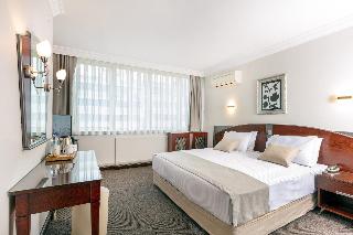 Kaya Hotel