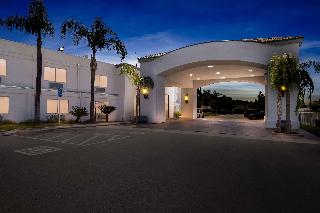 Hourglass Hotel Trademark Collection By Wyndham