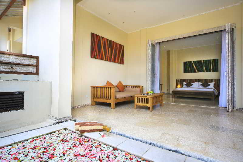 Room thumbnail 1