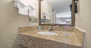 2 QUEEN BEDS,NSMK,HI SPEED NET,MICFRG,CFMKR,IRN,HAIR,CONTINENTAL BREAKFAST