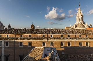 Palazzo Navona, Rome