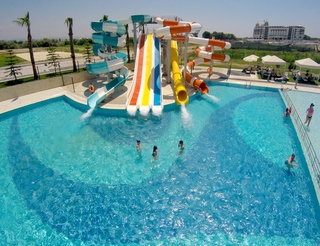 Port River Hotel & Spa