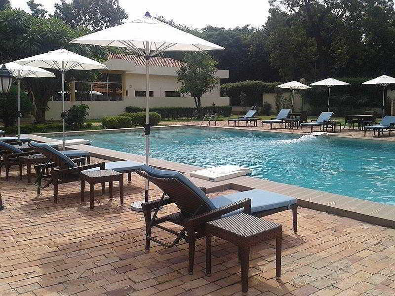 Pool thumbnail 4