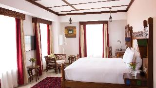 Room thumbnail 9