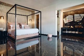 Amazon Mykonos Resort & Spa