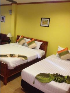 Room thumbnail 9