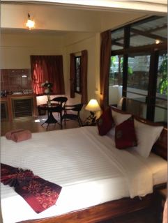 Room thumbnail 3