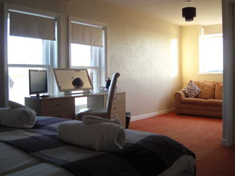 The Arncliff Hotel, Blackpool