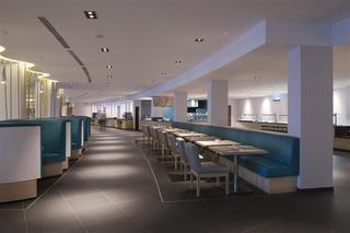 Restaurant thumbnail 32