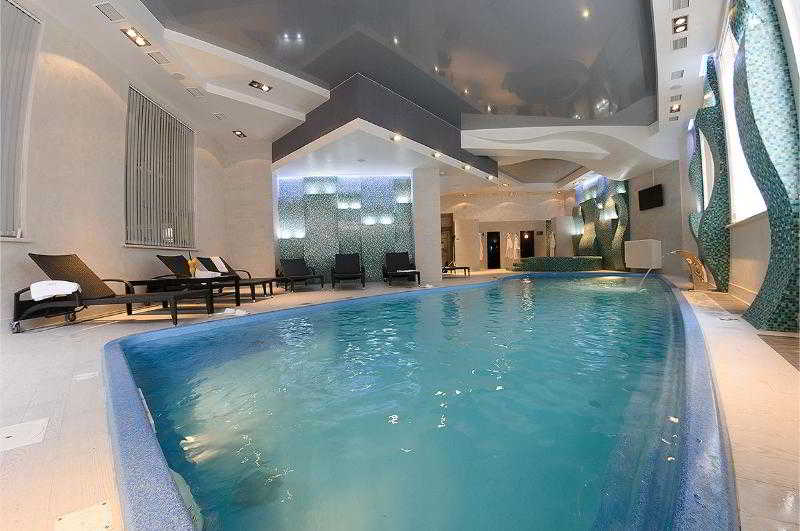 Pool thumbnail 18