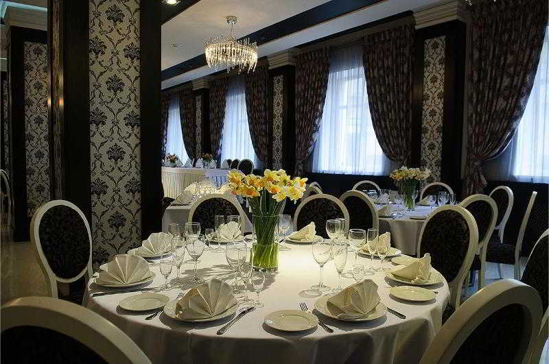 Restaurant thumbnail 16