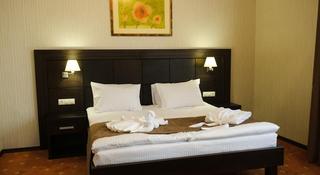 Room thumbnail 52