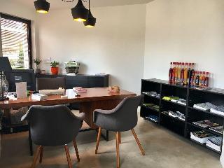 Ici M'aime Hotel Restaurant, Auxerre