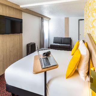 Room Room