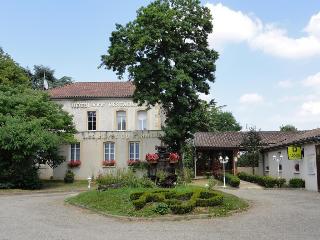 Hotel Les Rives Du Plantie, Agen