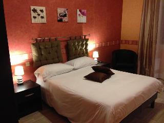 Hotel Les Rives Du Plantie, Agen