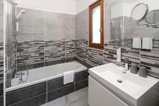 Hotel Aurea, Saintes