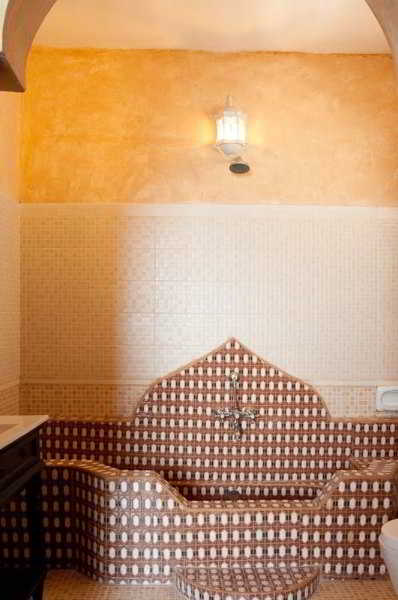 Room thumbnail 1