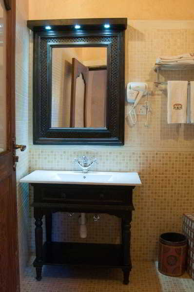 Room thumbnail 8