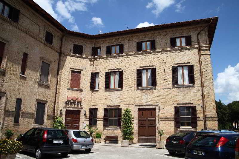 Hotel Mom Assisi, Assisi
