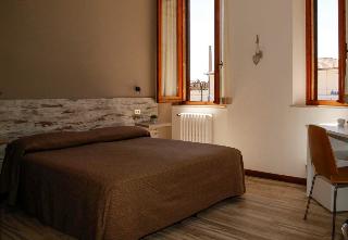 Hotel Mom Assisi, Assisi