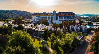 Throne Beach Resort & SPA