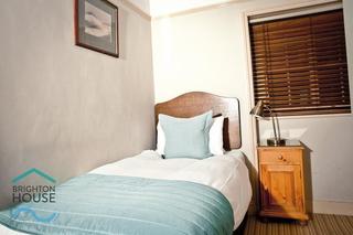 Brighton House, Brighton