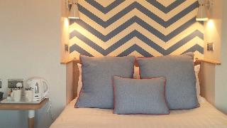 Legends Hotel Brighton, Brighton