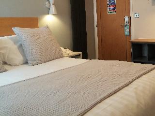 Legends Hotel Brighton, Brighton