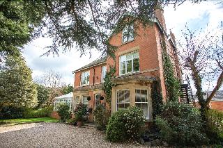Treherne House The Malvern Retreat