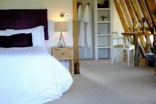 Elvey Farm, Ashford