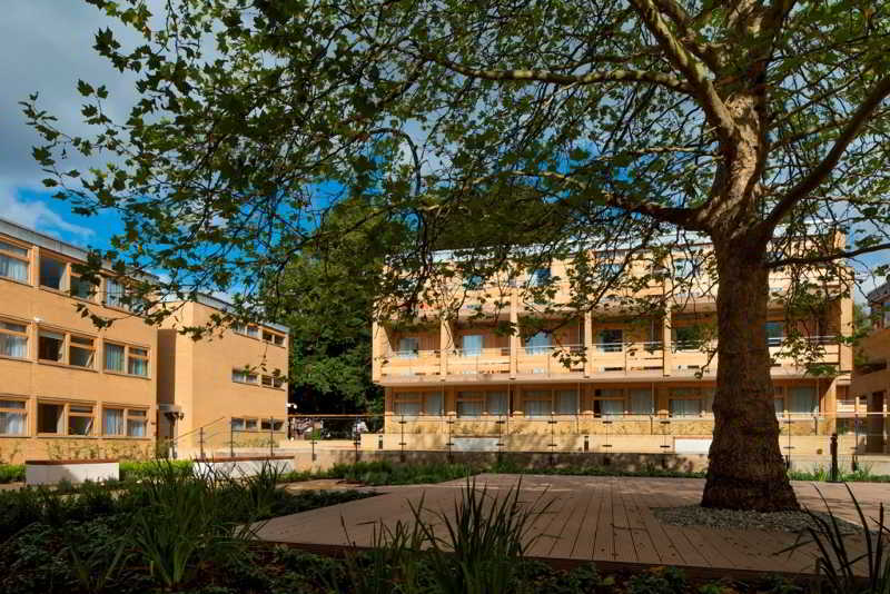 College Court, Leicester