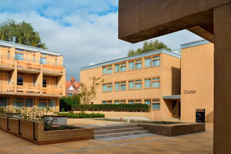 College Court, Leicester