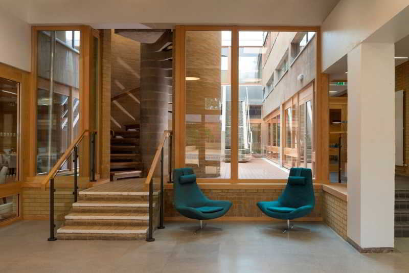 College Court, Leicester