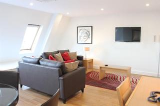 Hotel 100 Kings Road by House of Fisher, Reading