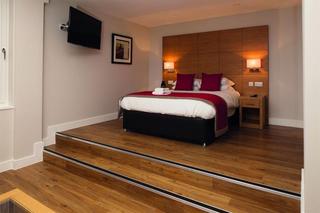 Hotel 100 Kings Road by House of Fisher, Reading