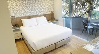 Room thumbnail 27
