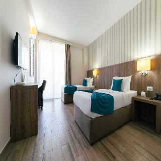 Room Room