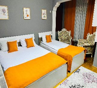 Room Room