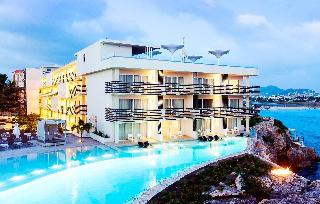 Sonesta Ocean Point Resort All Inclusive, Adults