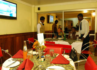Restaurant thumbnail 4