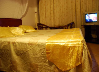 Room thumbnail 1