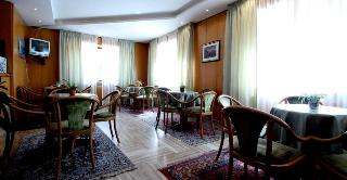 Grande Albergo, Abruzzo