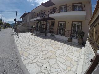 Xenonas Drimos