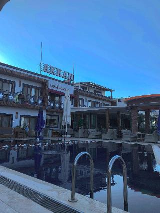 Akkan Beach Hotel