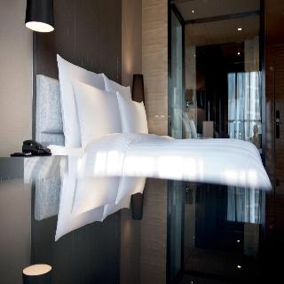 Room Room