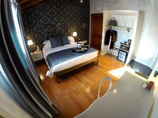 Cola di Rienzo Luxury Penthouse, Rome