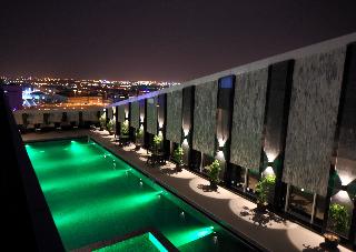 Crowne Plaza Hotel Riyadh Minhal, an IHG Hotel